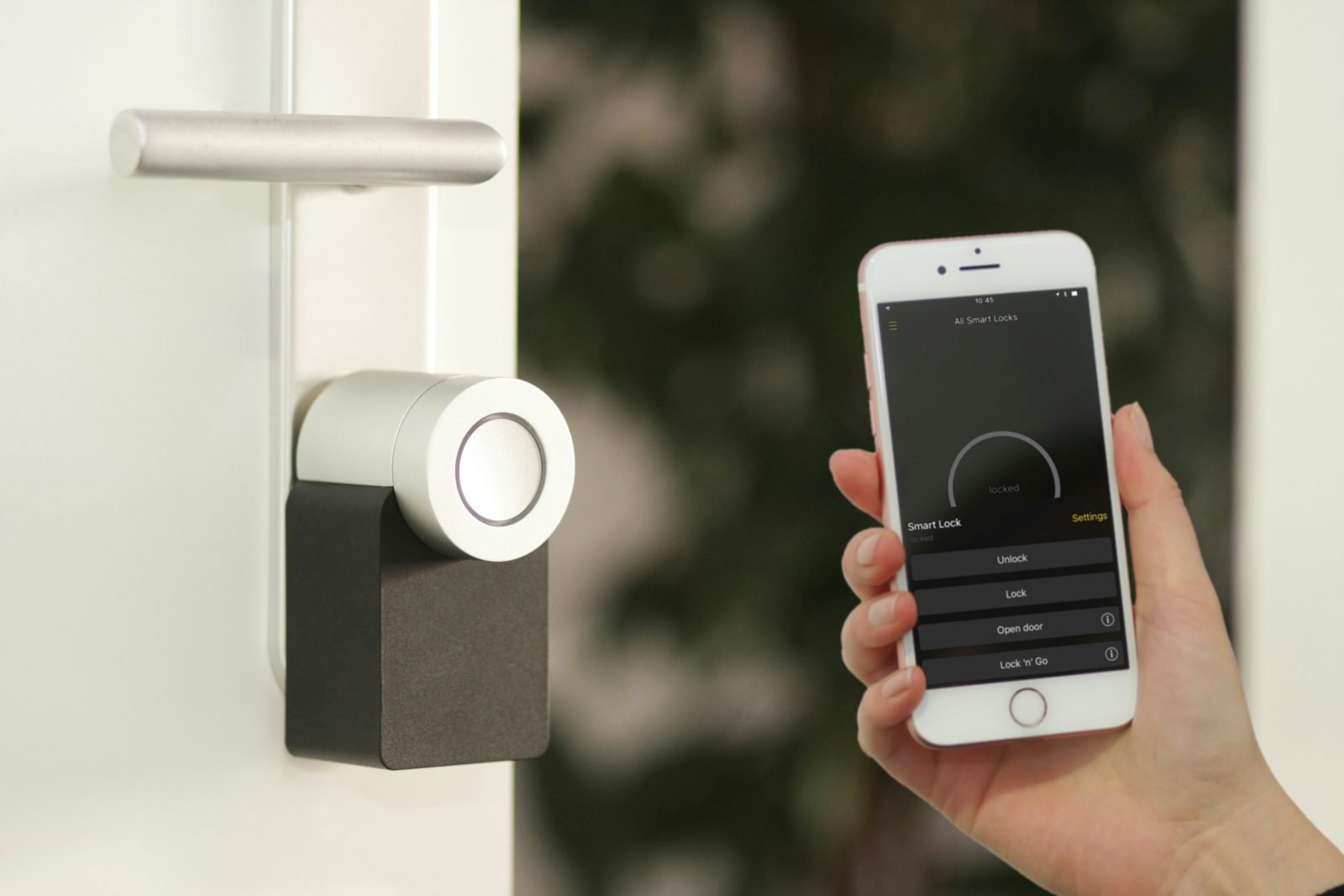 Serrure connectée commandée depuis un smartphone